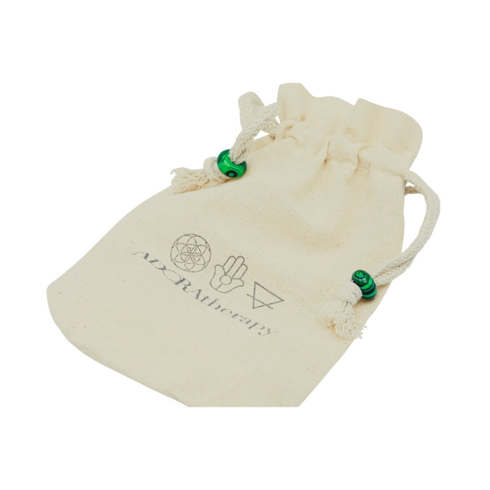 Sustainable muslin bag with malachite beads